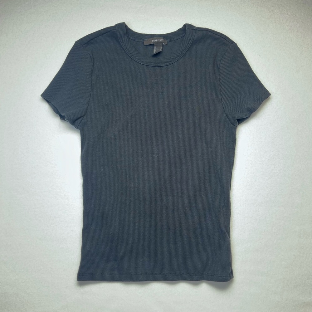NWOT Black Ribbed Basic Tee Forever 21 Short Sleeve Top | Size M